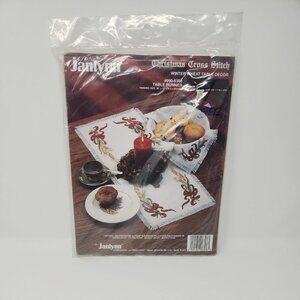 1991 Janlynn Christmas Cross Stitch Kit #990-6308 Winter Wheat Table Runner (12)